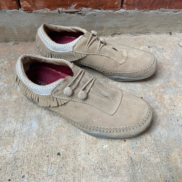 Michelle Womens 10 Beige Nude Mocassin Loafers Boho Southwestern - Picture 5 of 9